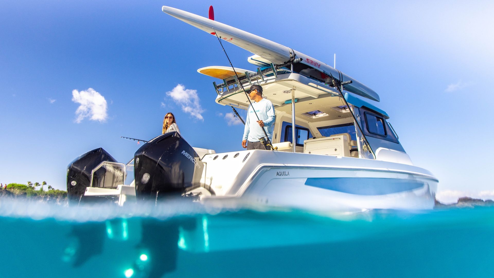 Aquila 28 Molokai Cuddy